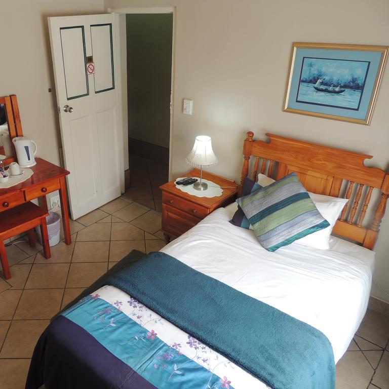 Rita'S Guesthouse Cc Vryheid Ngoại thất bức ảnh