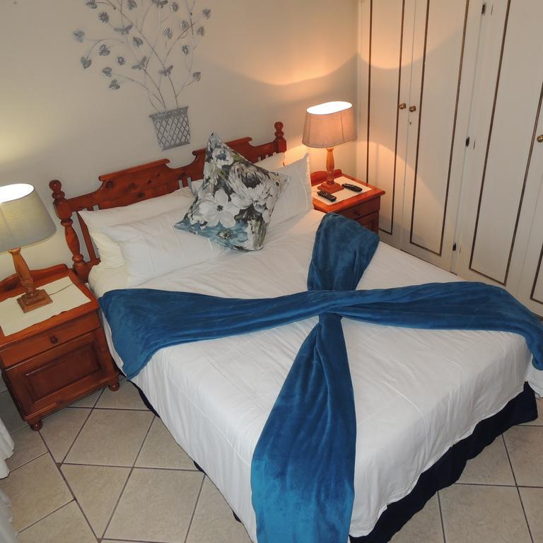 Rita'S Guesthouse Cc Vryheid Ngoại thất bức ảnh