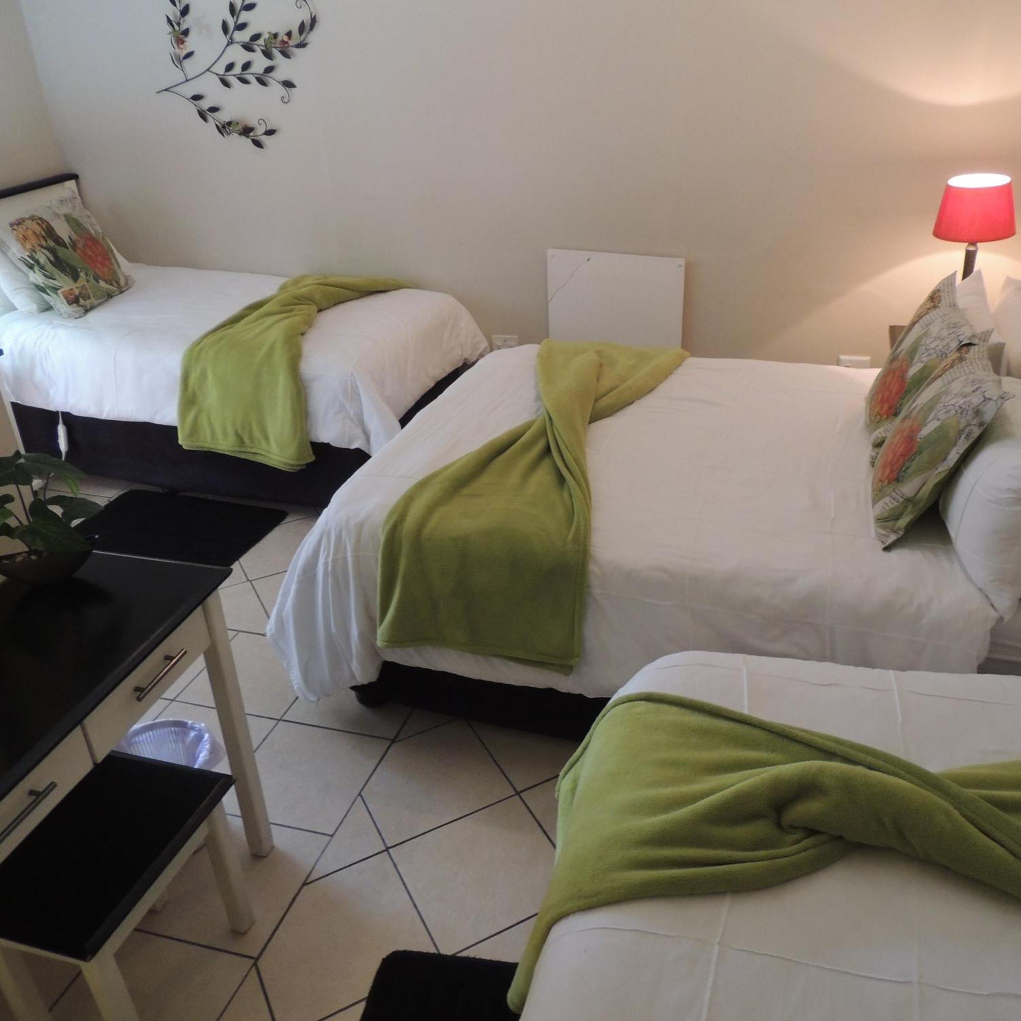 Rita'S Guesthouse Cc Vryheid Ngoại thất bức ảnh