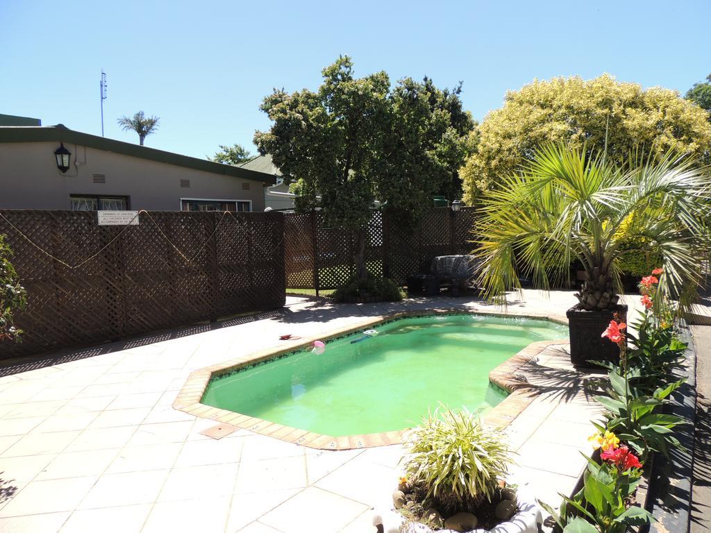 Rita'S Guesthouse Cc Vryheid Ngoại thất bức ảnh