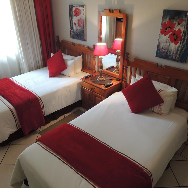 Rita'S Guesthouse Cc Vryheid Ngoại thất bức ảnh