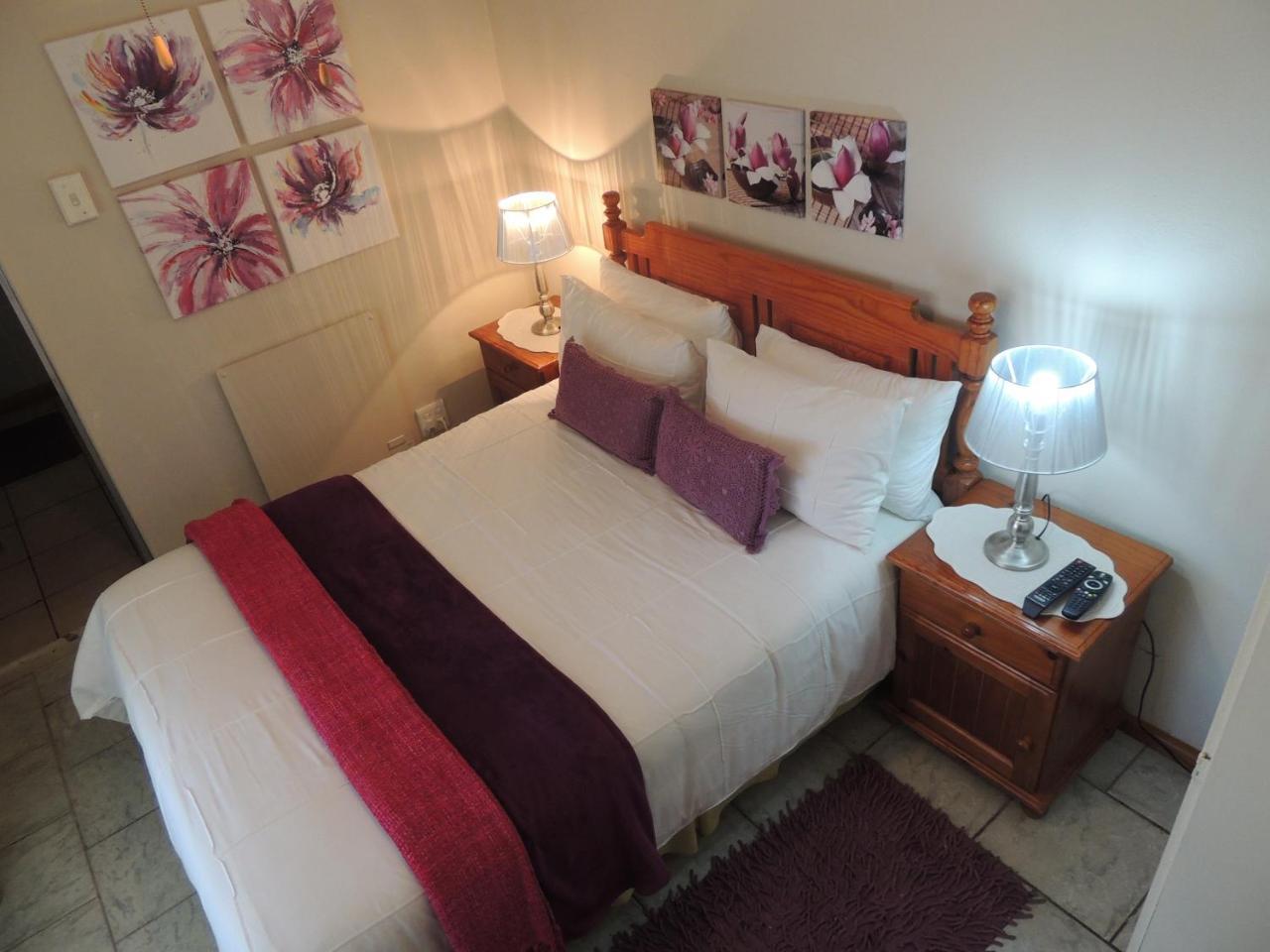Rita'S Guesthouse Cc Vryheid Ngoại thất bức ảnh